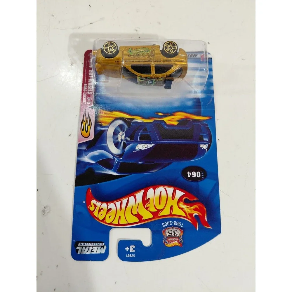 NIP Hot Wheels Flamin' Hot 1:64 Die Cast Ford Escort Rally Car
